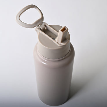 Tiny Orchard Large Drink Bottle 960ml - LATTE