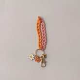 Keychain Flower with Chain - WHITE