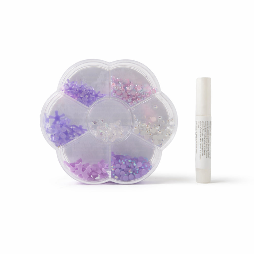 The Daisy Edit Nail Gems - BOWS