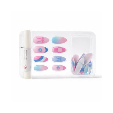 The Daisy Edit Press on Nails - BLOOMS