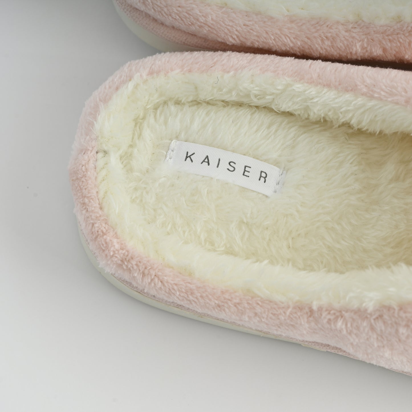 Novelty Slippers Small - DAISY