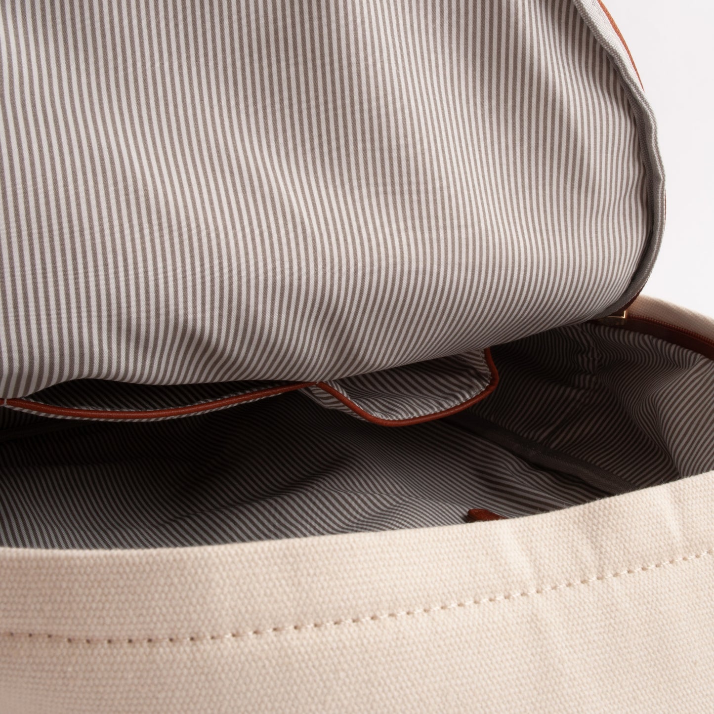 Kaiser Canvas Backpack - CREAM