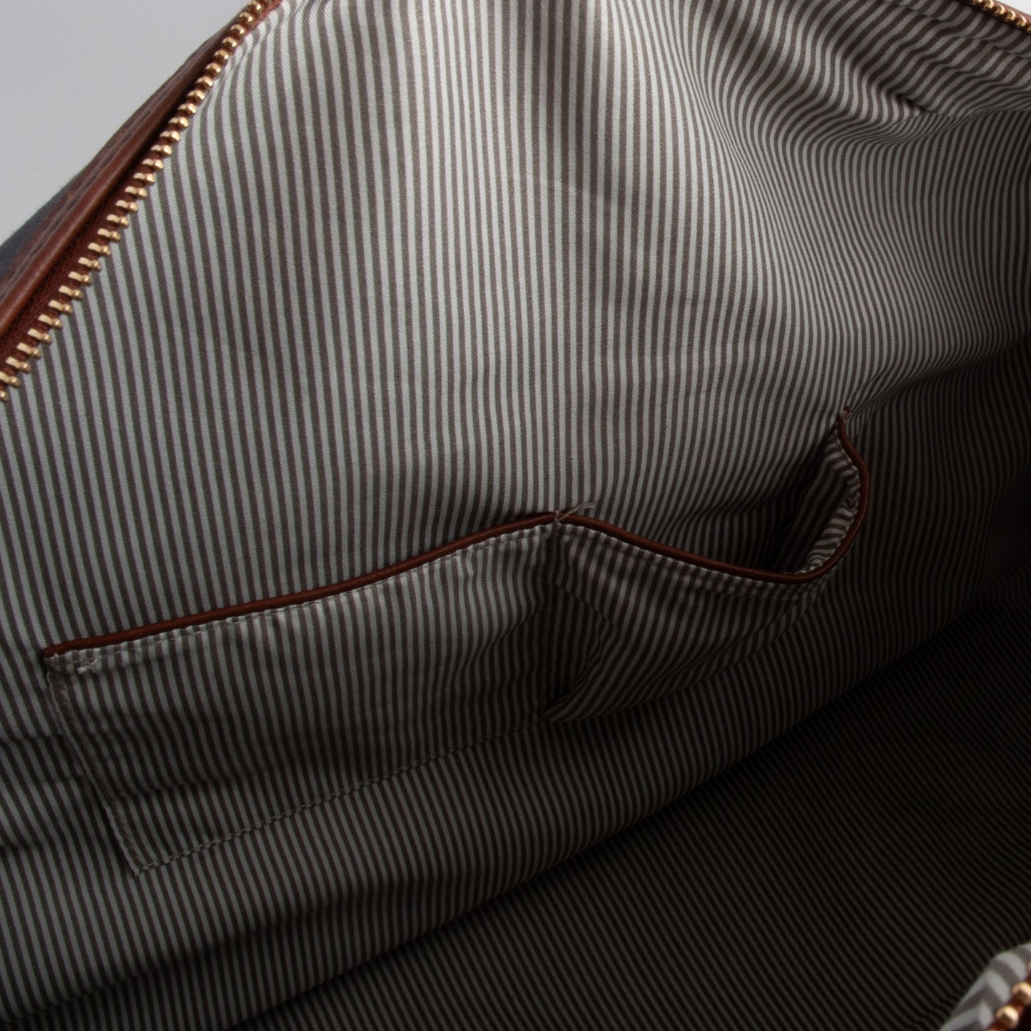 Kaiser Canvas Overnight Bag - NAVY