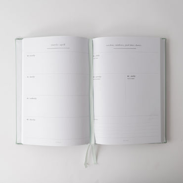 2026 A5 Weekly Diary - Blooms