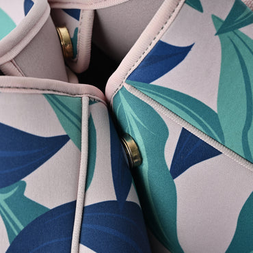 K&Co Sorrento Neoprene Beach Bag - BOLD GUMNUTS