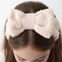 Hoppy Times Kids Easter Bath Gift Set - GLOWING GRAPE