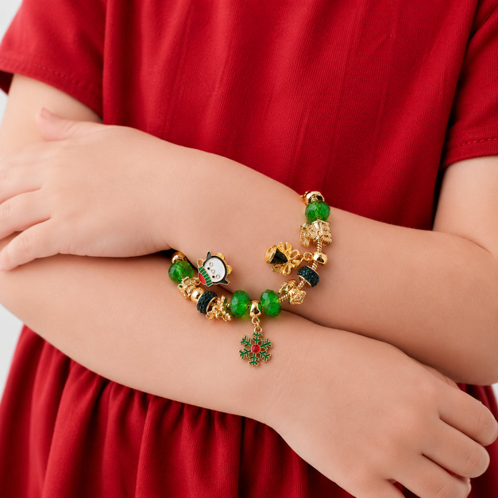 Christmas Kids Charm Bracelet - GOLD & GREEN PENGUIN