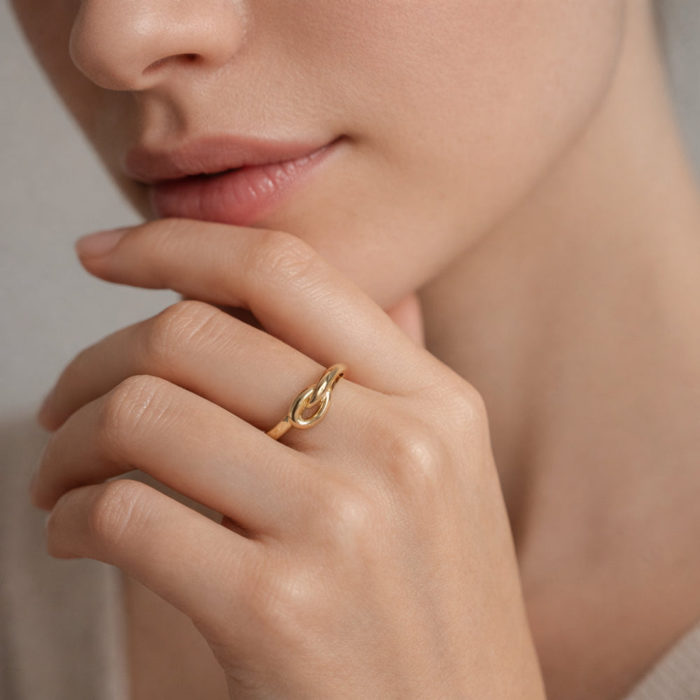 K&Co. Signature Jewellery Kiara Knot Ring - GOLD