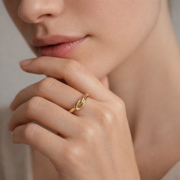K&Co. Signature Jewellery Kiara Knot Ring - GOLD