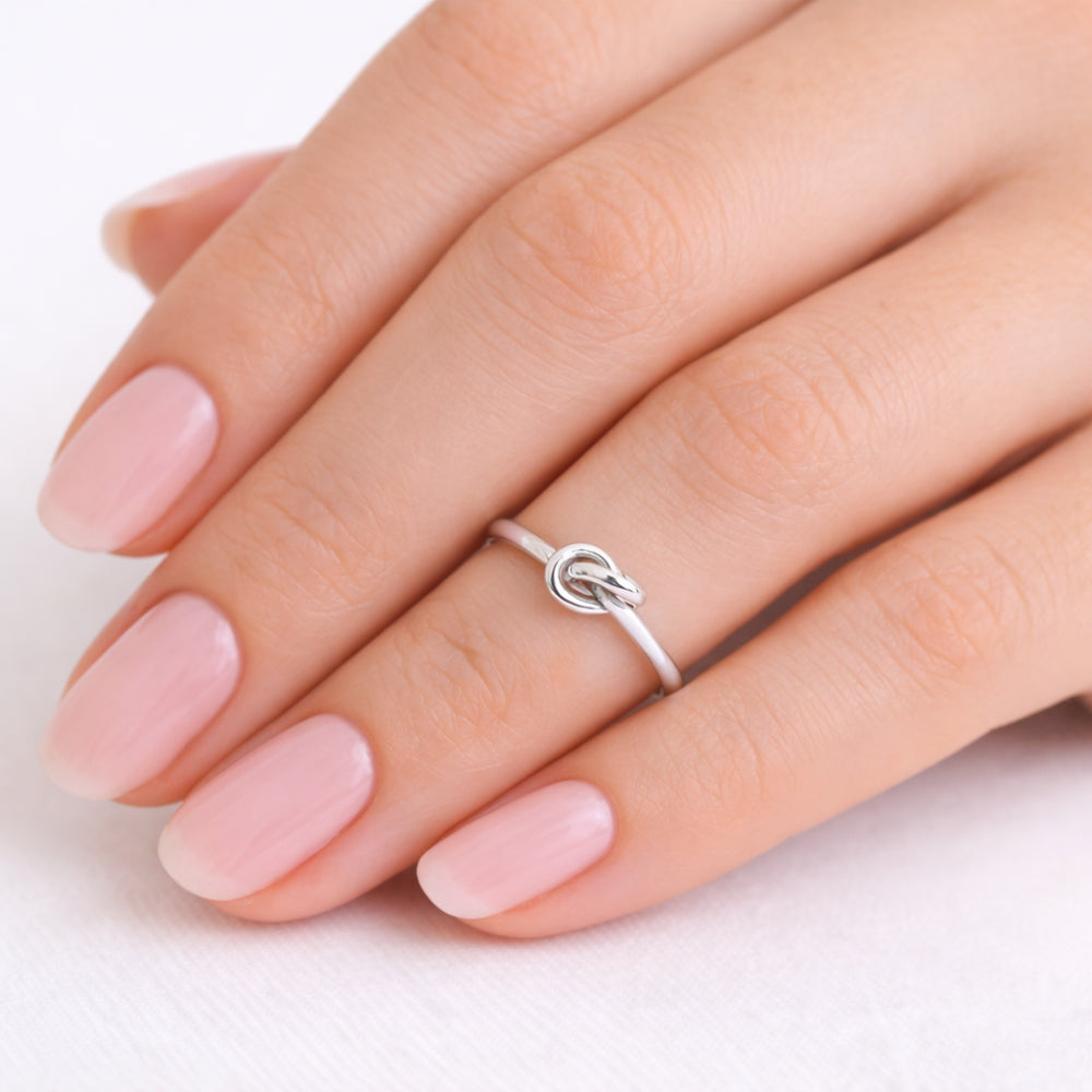 K&Co. Signature Jewellery Kiara Knot Ring - SILVER