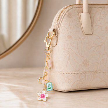 Grace Collection Metal Keychain - WHITE FLOWER