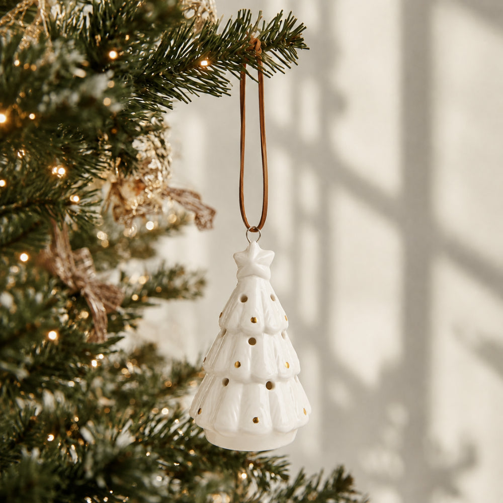 Plum Pudding Christmas Ceramic Christmas Tree Ornament Tree White 3 rows