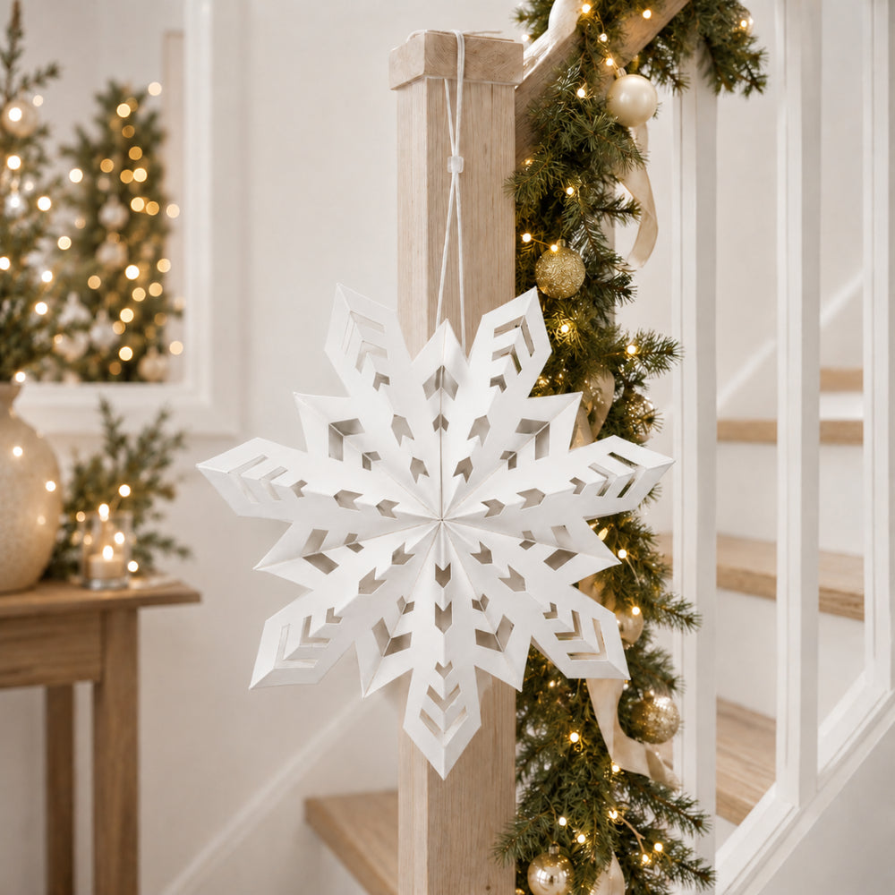 Plum Pudding Christmas Paper Snowflake 30cm Cream