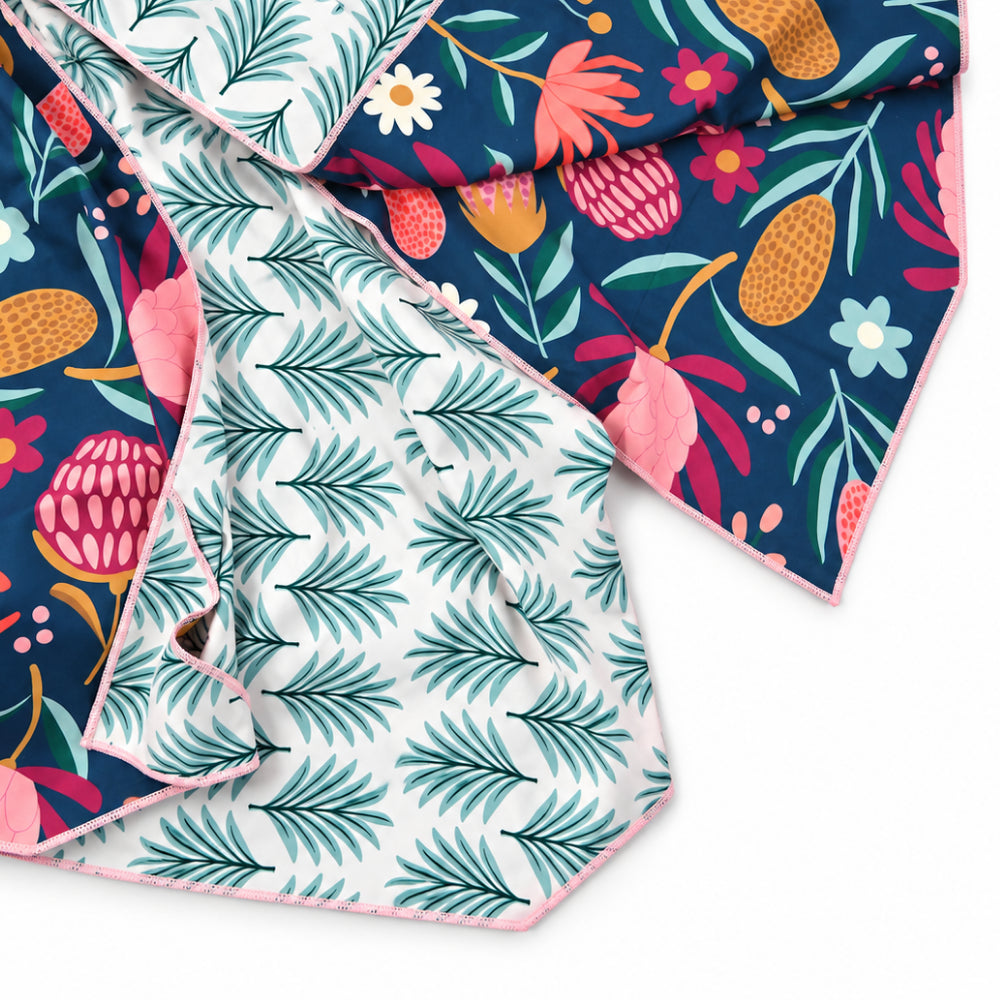 Sun and Sea Collection Double Sided Sand-Free Beach Blanket - PINK PALM