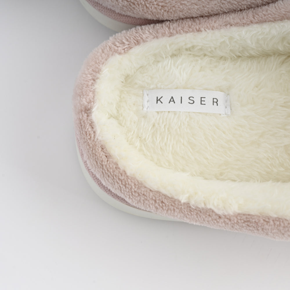 Novelty Slippers Medium - DOGGIE