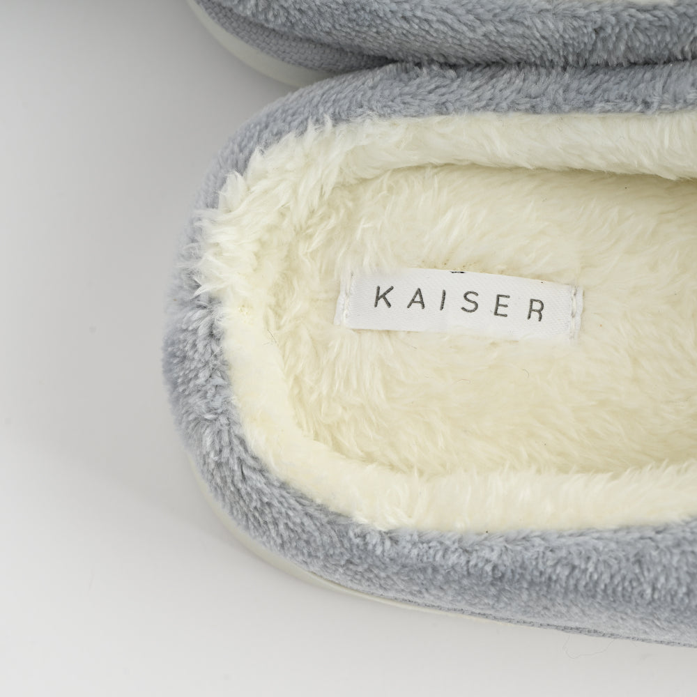 Novelty Slippers Large - CAVOODLE