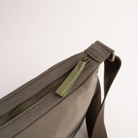 Kaiser Sling Bag - GREEN