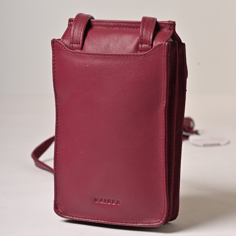 Pamper Leather Phone Bag - BOYSENBERRY