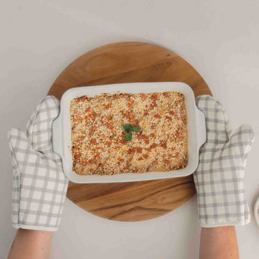 K&Co Ecru Home Bake Dish - Small