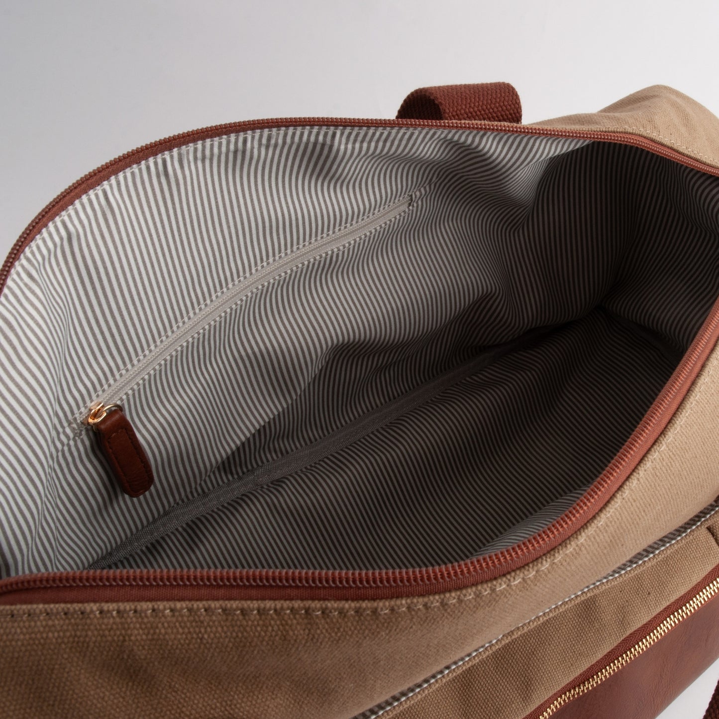 Kaiser Canvas Overnight Travel Bag - MID BROWN
