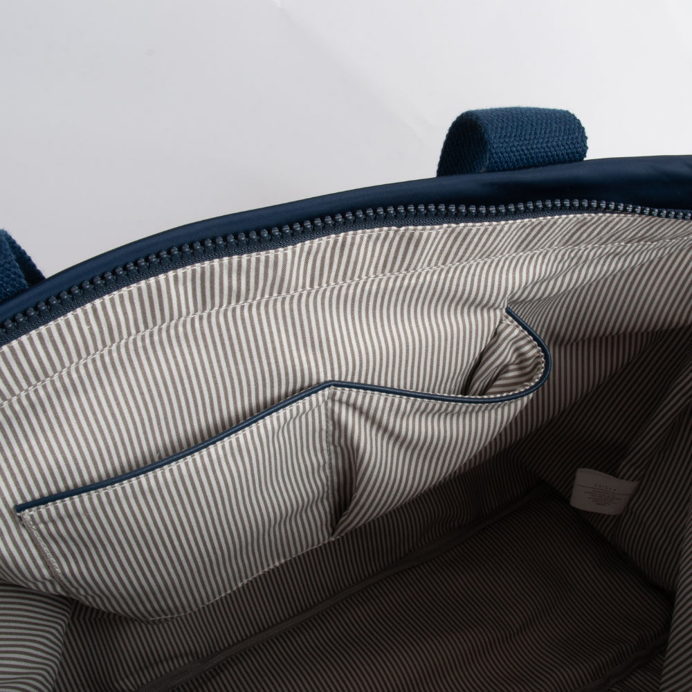 Kaiser Nylon Overnight Bag - NAVY